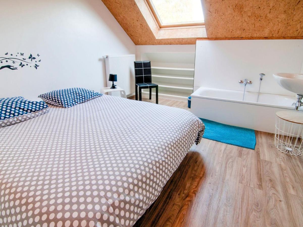 Elegant Holiday Home In Burnenville Belgium Luaran gambar